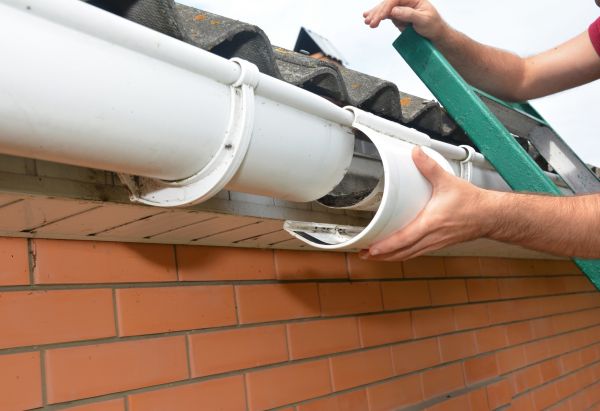 Gutter Maintenance in Fletcher