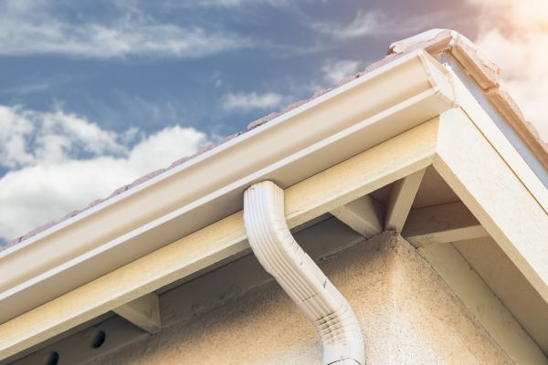 Seamless Gutter Replacement in Fletcher